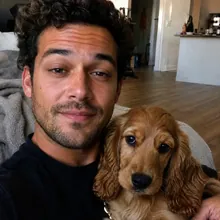 Tom met zijn pup Dex